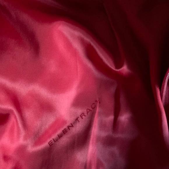 Ellen Tracy Red Down Puffer Jacket Size M - Picture 10 of 11